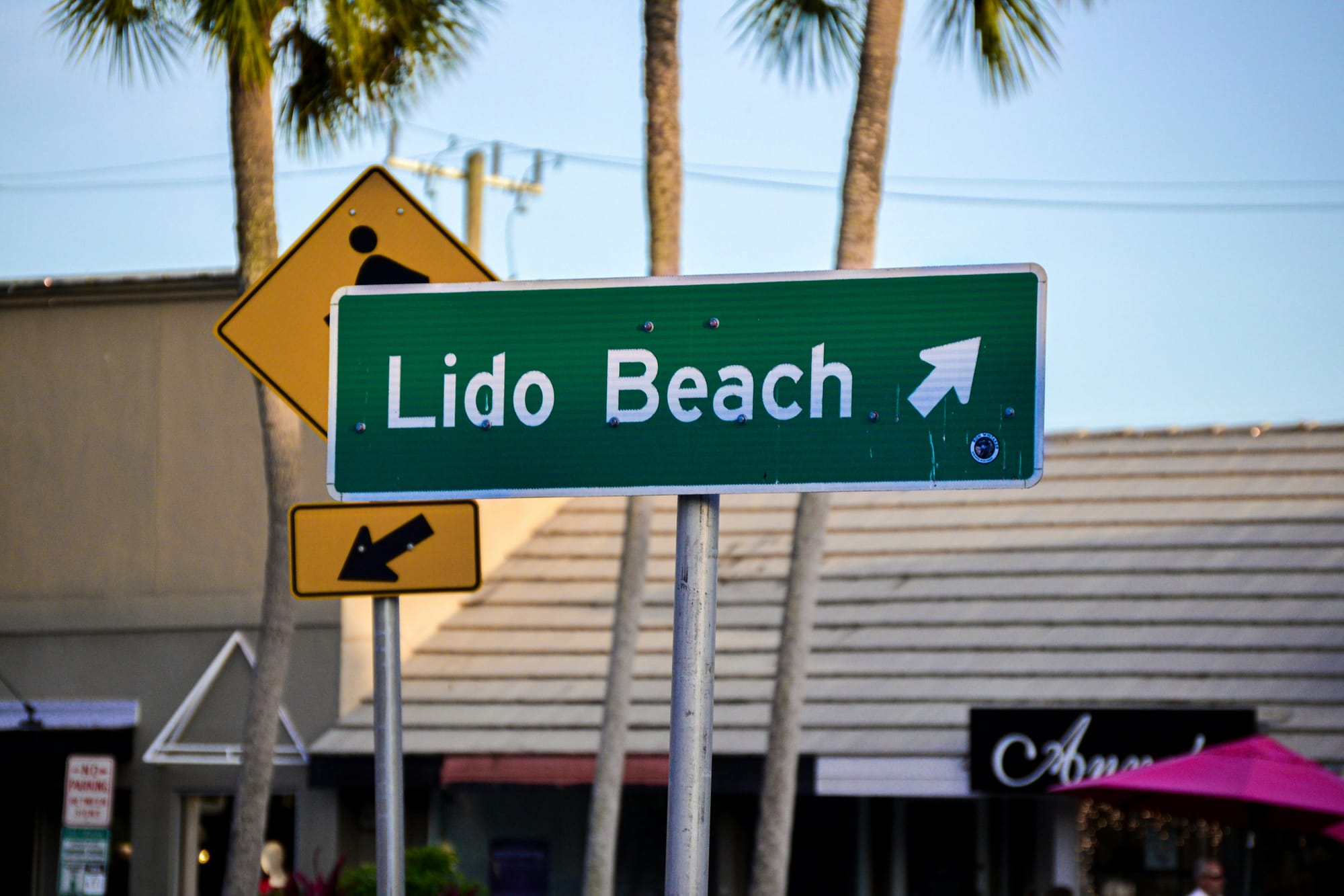 Lido Beach sign in St. Armands Circle